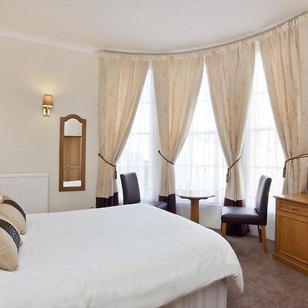 سكرابورو The Dickens Bar & Inn المظهر الخارجي الصورة