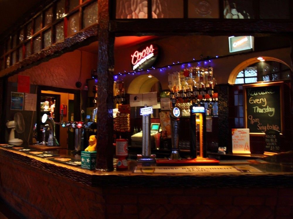 سكرابورو The Dickens Bar & Inn المظهر الخارجي الصورة
